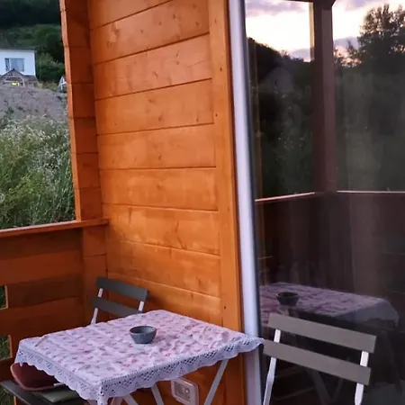 Tiny H Chalet