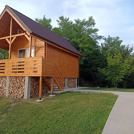 Chalet Tiny H *