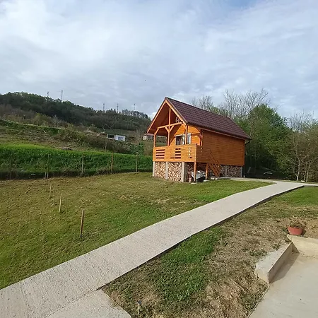 Tiny H Chalet